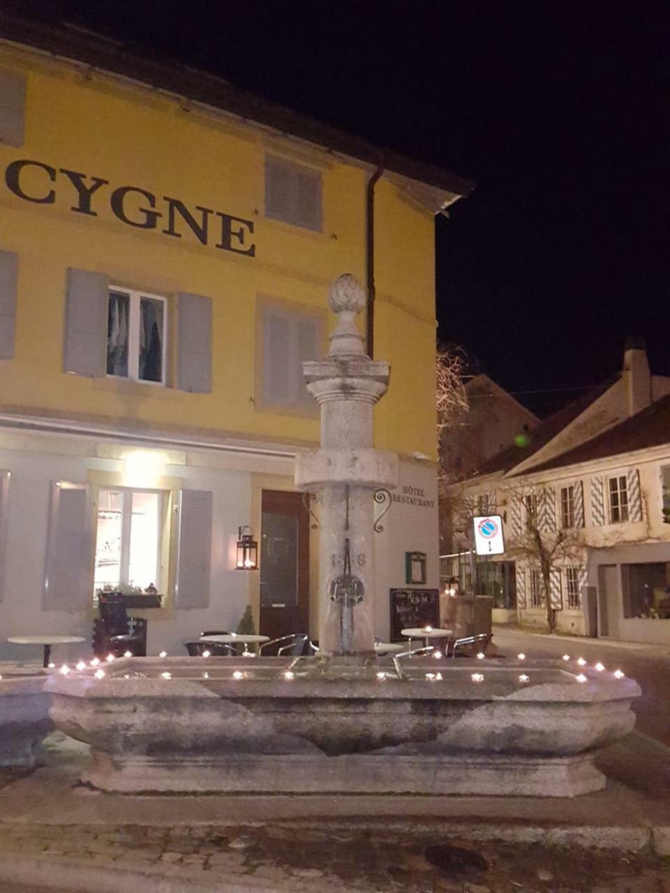 Hotel Du Cygne La Grande-Beroche Buitenkant foto